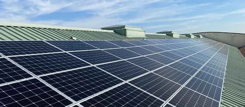 ¿Qué es el autoconsumo solar y cómo puede beneficiarte? 4 Beneficios del autoconsumo solar