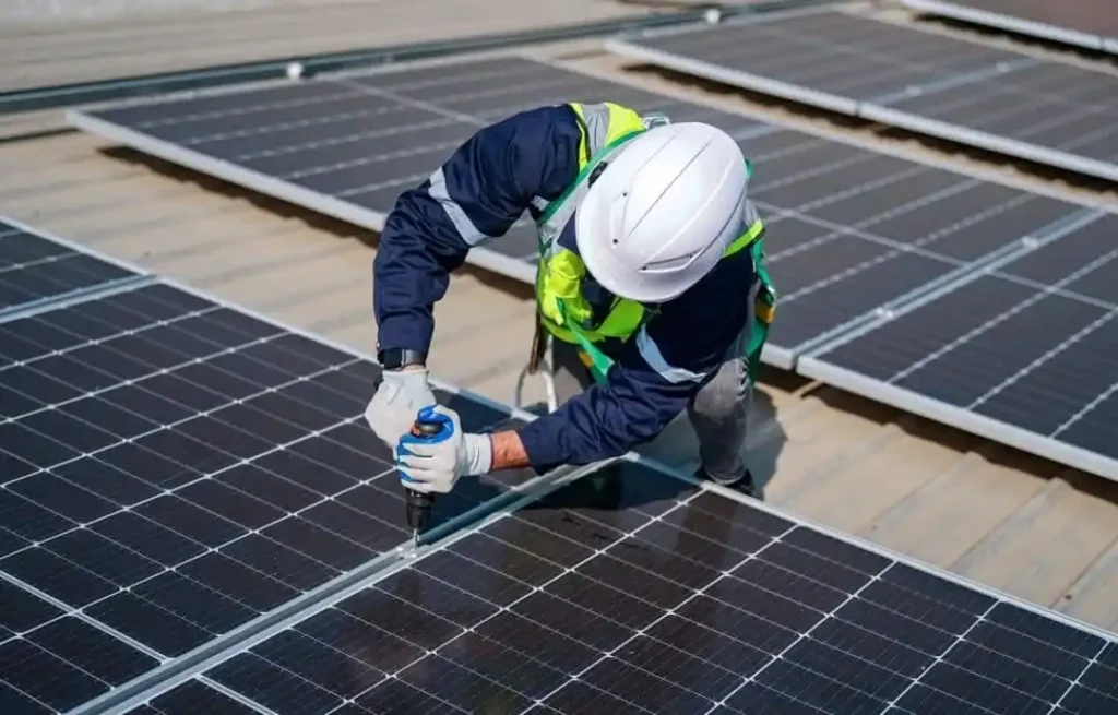 Cómo reducir el coste de la instalación de paneles solares
